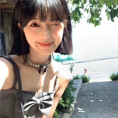 黑洞启示录